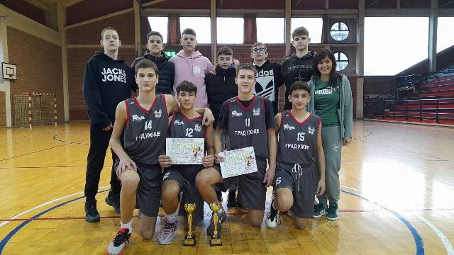 598998667 2672878376413080 7261546457719227805 n